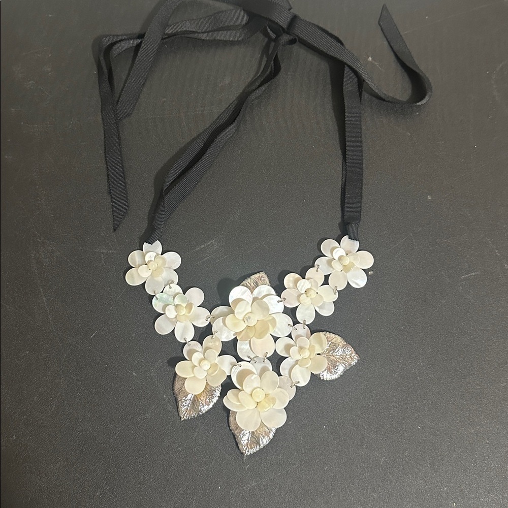 Talbots White Flowers with silver leaf Black Ribbon necklace